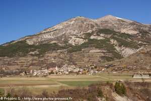 Thorame-Haute dans les Alpes-de-Haute Provence