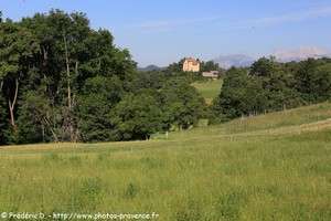 le château de Vière à Prunières