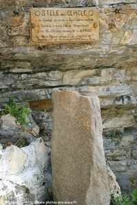 stèle néolithique de Bairols