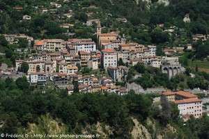 Contes village des Alpes-Maritimes