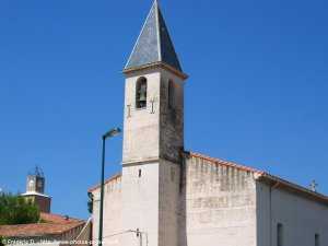 l'église et le clocher de la penne-sur-huveaune