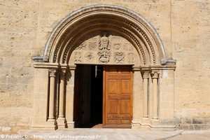porte de l'église saint-michel