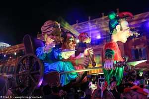 carnavalesque illuminé à Nice