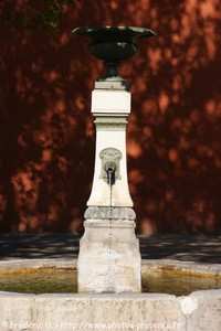 fontaine de La Roque Esclapon