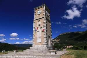 la tour horloge d'Aspres-sur-Buëch