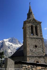 église de l'Invention-de-la-Sainte-Croix du Chazelet