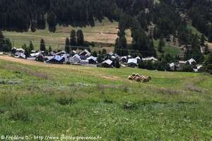 hameau de La Rua à Molines en Queyras