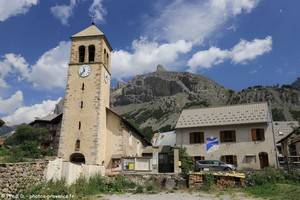 l'église du hameau du Lauzet