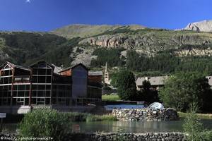 les Grands Bains de Monêtier-les-Bains