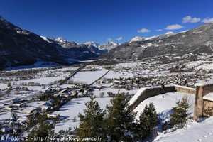 la vall&eacute;e de la Durance depuis Mont-Dauphin