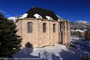 l'&eacute;glise Saint-Louis de Mont-Dauphin