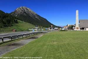 Montgen&egrave;vre et son ob&eacute;lisque