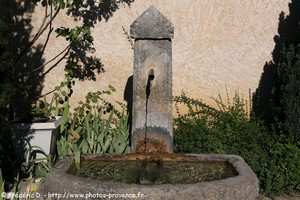 fontaine d'Oze