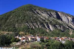 Remollon village des Hautes-Alpes