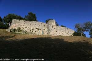 ruines du château de Peypin