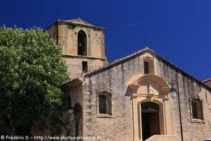 église Saint-Pierre de Peyrolles-en-Provence