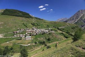 hameau du Chazelet sur la commune de La Grave