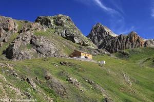 le refuge du Clot des Vaches