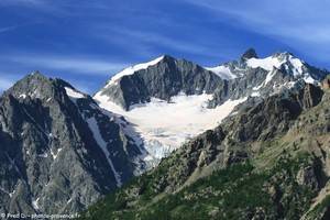 vue sur le glacier du Casset