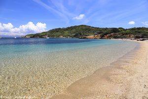 la plage blanche du Grand Langoustier