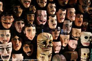 masques de la collection François Reichenbach