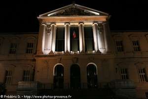 palais de justice de Nice la nuit
