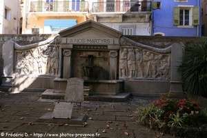 fontaine du Monument aux Morts de Barjols