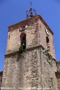 le clocher tour de La Garde Freinet