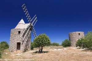 moulin à vent de Saint-Julien-le-Montagnier