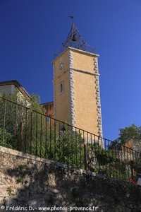 la tour de l'horloge de Saint-Martin-de-Pallière