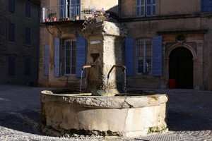 fontaine de Grambois