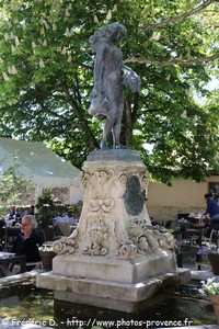 la fontaine Anesca de Monieux 