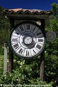 horloge de Saint-Léger du Ventoux