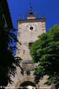 la tour de l'horloge de Vedène